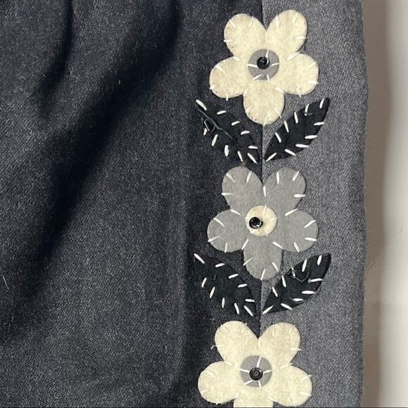 Moschino Cheap & Chic Gray Wool Pants With Flower Detail - Picture 7 of 9